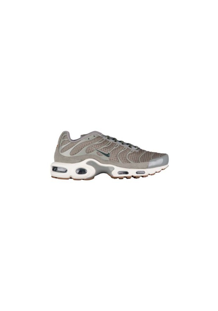 Basket Nike Air Max Plus Femme 05112-053