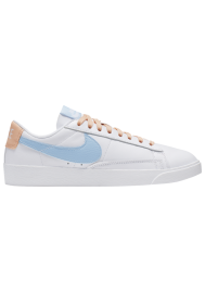 Baskets Nike Blazer Low Femme V9370-104