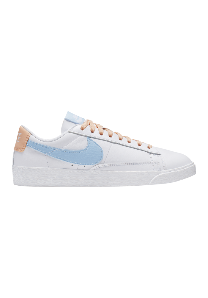 Baskets Nike Blazer Low Femme V9370-104